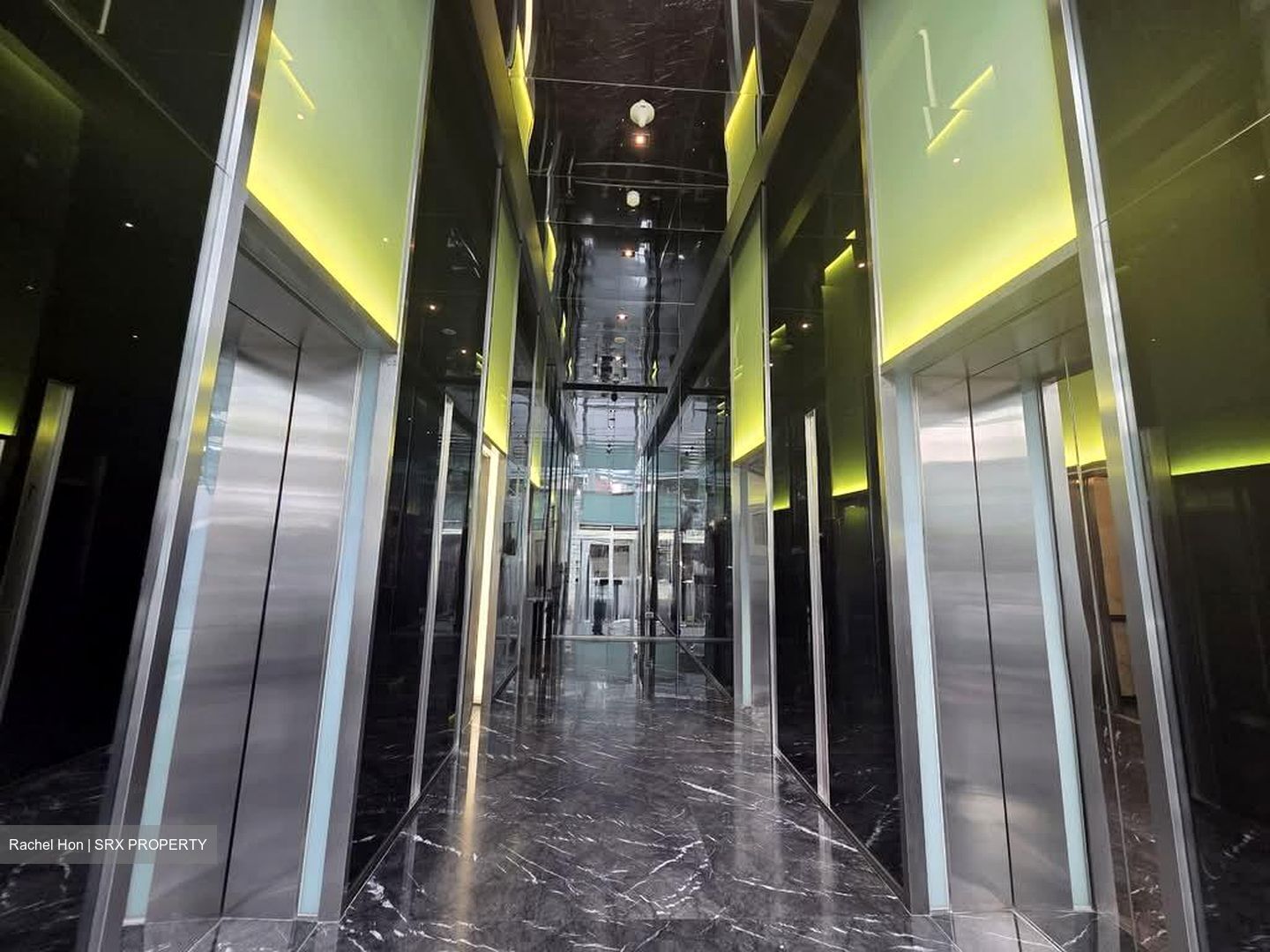 Arc 380 (D8), Office #559408731